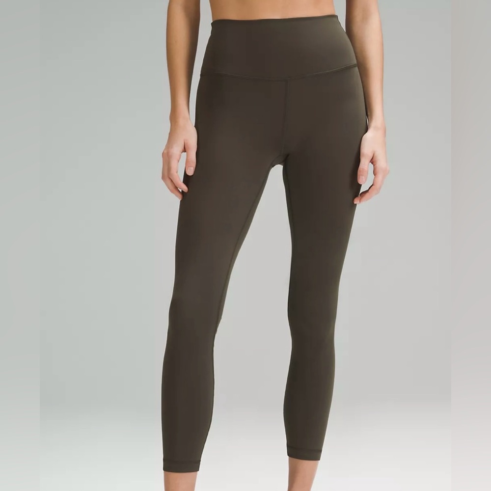 Lululemon Wunder Train high-rise tight 28”